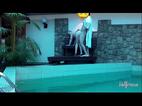 ❤️ Oga pe iranṣẹbinrin si awọn pool, sugbon ko le koju kan gbona ️❌ Ibalopo didara ni% yo.eviewporn-com.ru  ﹏